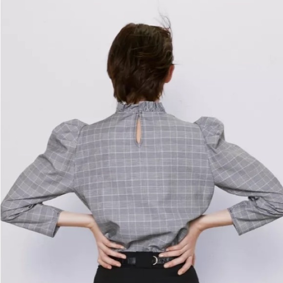 Zara Glen Plaid Black and White Ruffle Neck Keyhole Closure Long Sleeves Blouse. - Picture 3 of 6